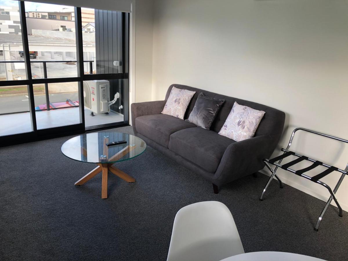 Central Stadium Apartments 해밀턴 외부 사진